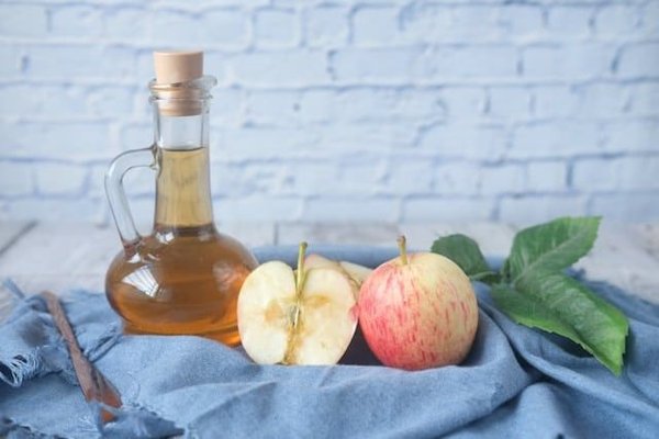 Comment utiliser le vinaigre de cidre pour un cuir chevelu sain ?